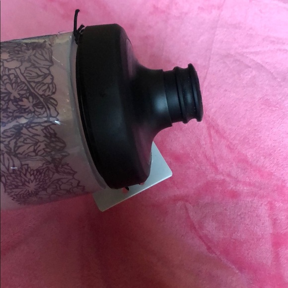 Lululemon Water Bottle - Picture 6 of 7